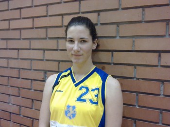 #21 Z�ldi Erika